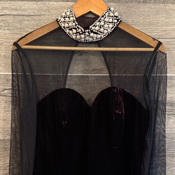 Sherri Hill Velvet Sweatheart Neckline Mesh, Crystal & Pearl detail Midi Dress - Picture 7 of 13